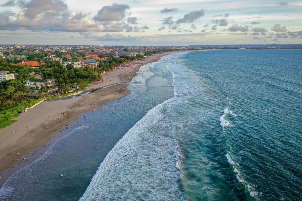 The Aroma'S Of Bali Hotel & Residence Legian Esterno foto